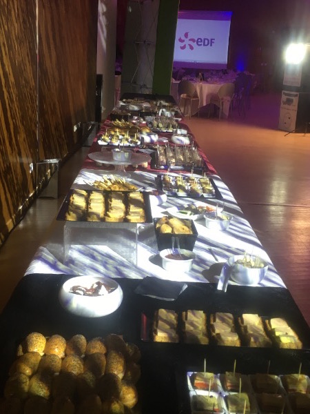 Traiteur avec cocktail dinatoire pour EDF à la salle Dufy Mairie de Martigues dans les Bouches du Rhône
