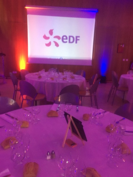 Traiteur avec cocktail dinatoire pour EDF à la salle Dufy Mairie de Martigues dans les Bouches du Rhône