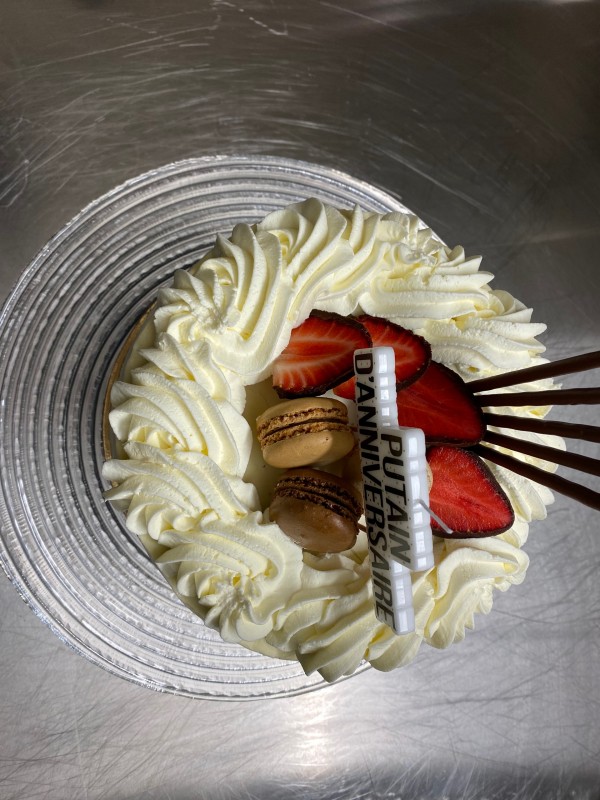 Anniversaire de Nico avec cocktail dinatoire dans notre salle de réception au Domus à Martigues 13500