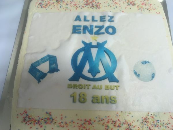 Prestation traiteur pour l'organisation d'un anniversaire 18 ans salle de l'hippocampe à Carro près de Sausset les Pins