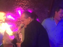 Traiteur Le Domus -  Traiteur pour une réception professionnelle à Miramas 13140 dans les Bouches-du-Rhône